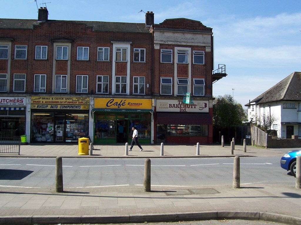 Ruislip Gardens Shops 2