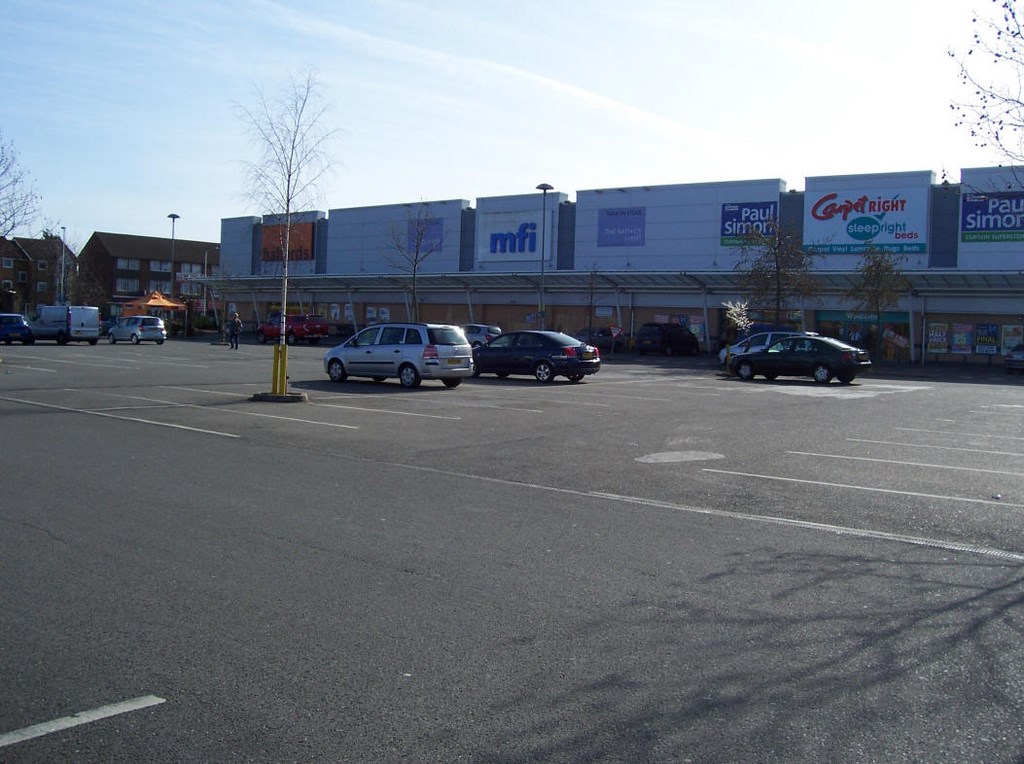 Victoria Road Retail Park South Ruislip 4