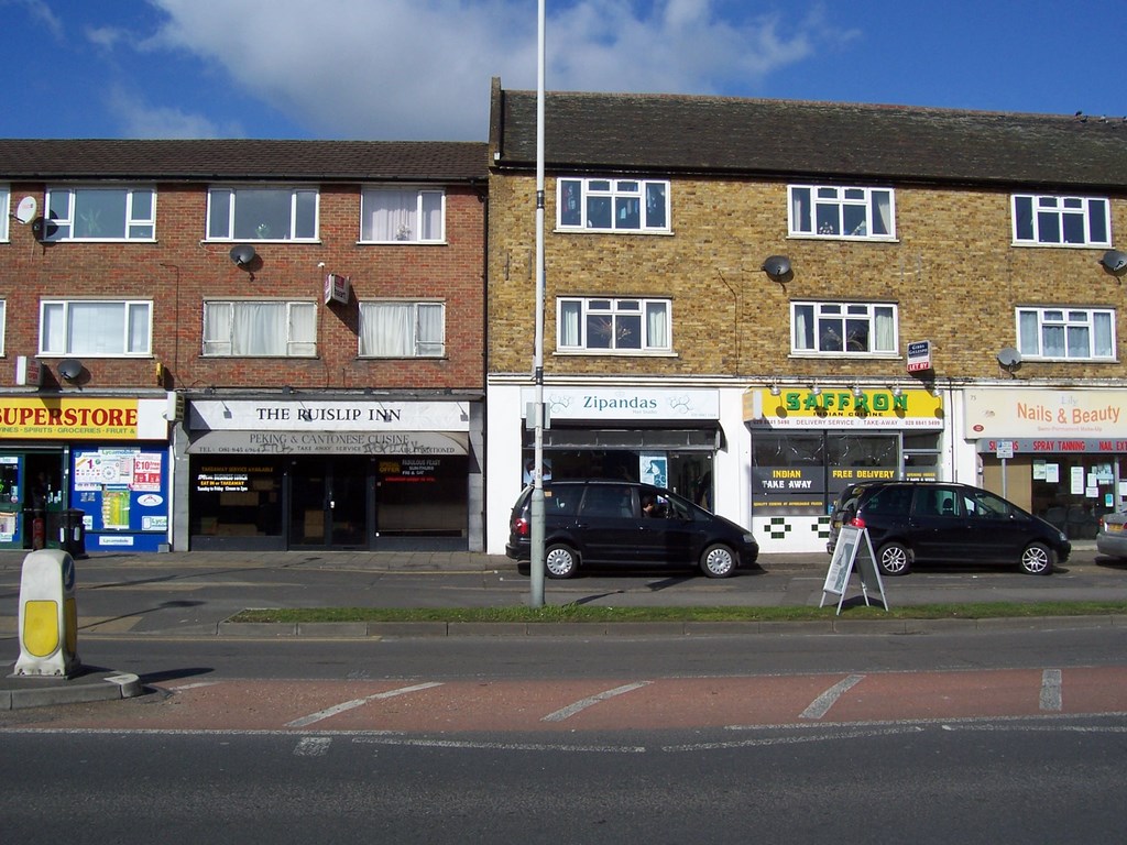 Station Approach South Ruislip Shops 3