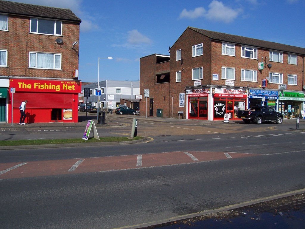 Station Approach South Ruislip Shops 7