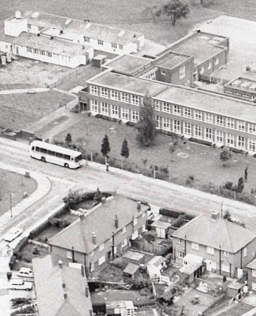 Ruislip Gardens School From Above