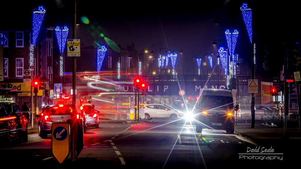 The Ruislip Manor Bridge And Xmas Lights 2020