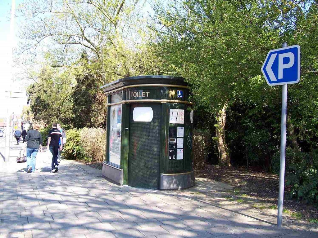 Ruislip High Street Image 26
