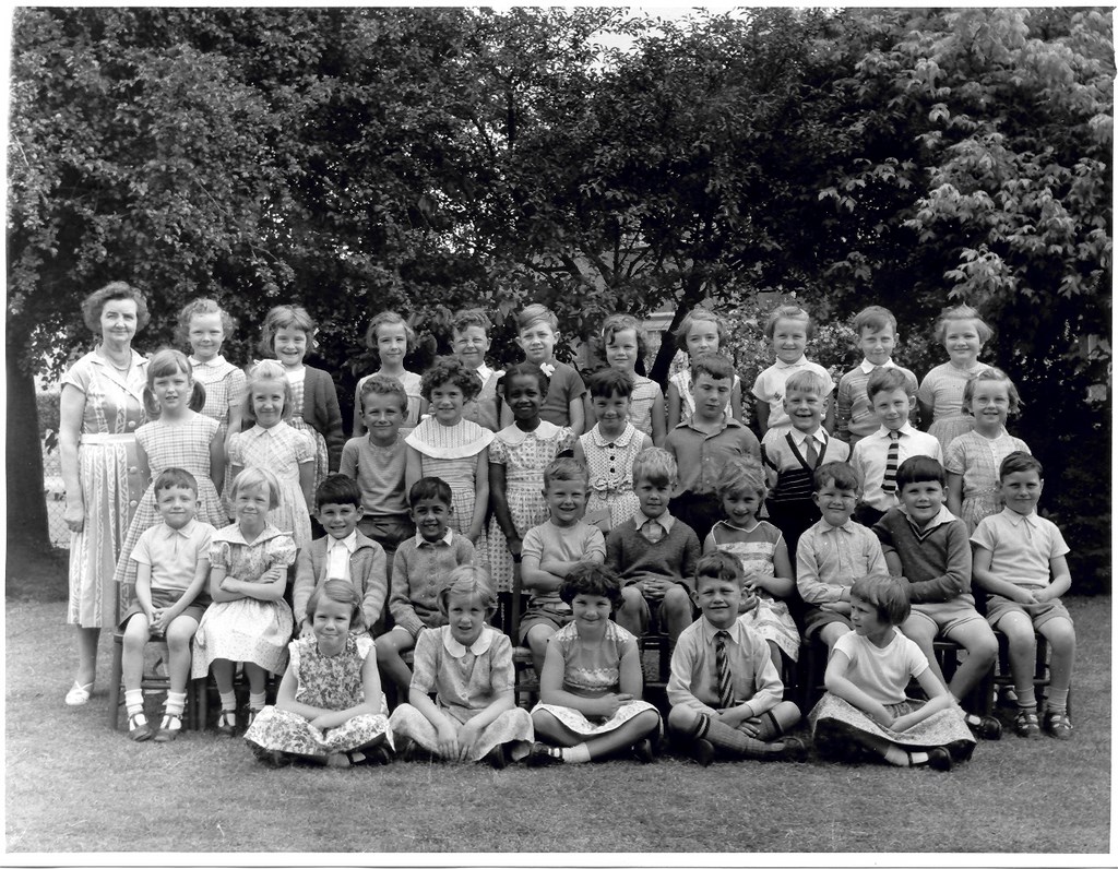 Lady Bankes Miss Oswalds Class 1963
