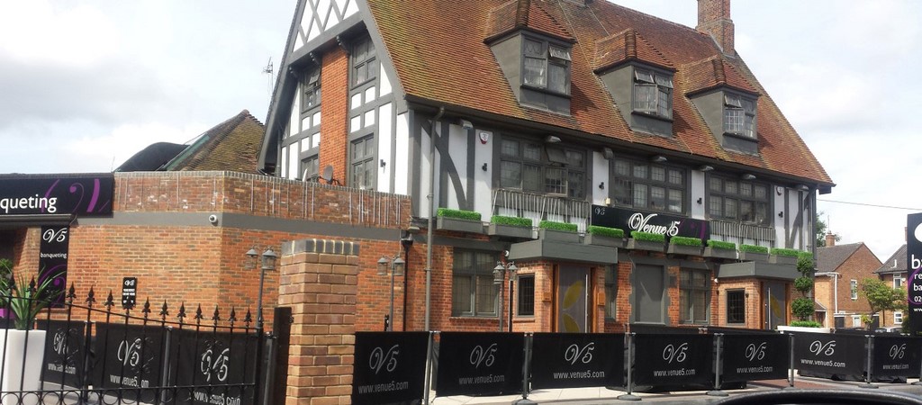 Venue 5 Eastcote 446 Field End Road