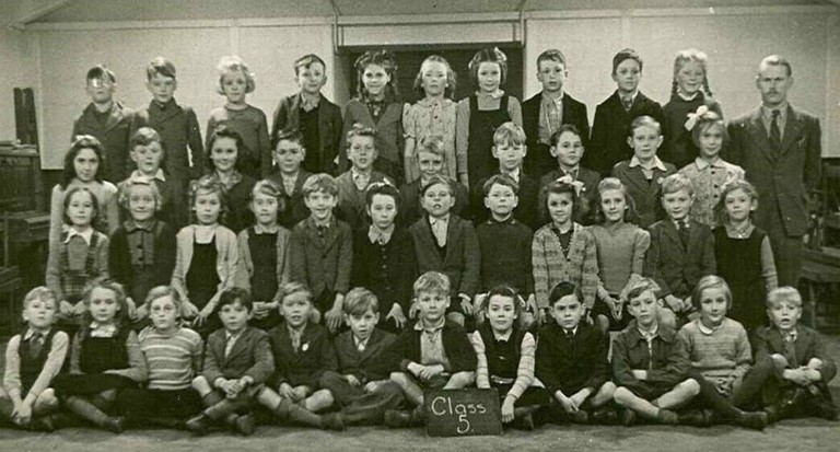 Bourne School class picture