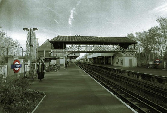 Stylish Ruislip Station Image