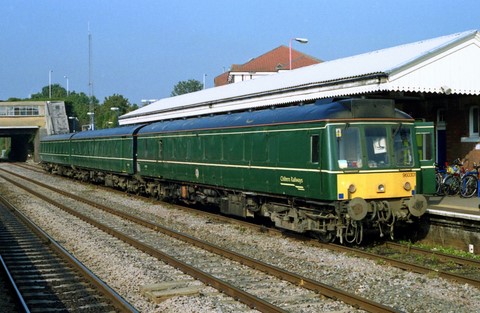 Water Jet Spray train Chiltern Line