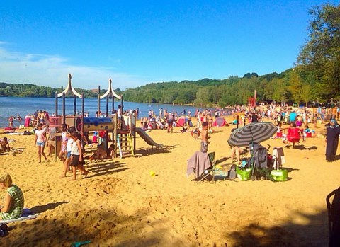 A beach scene at Ruislip Lido
