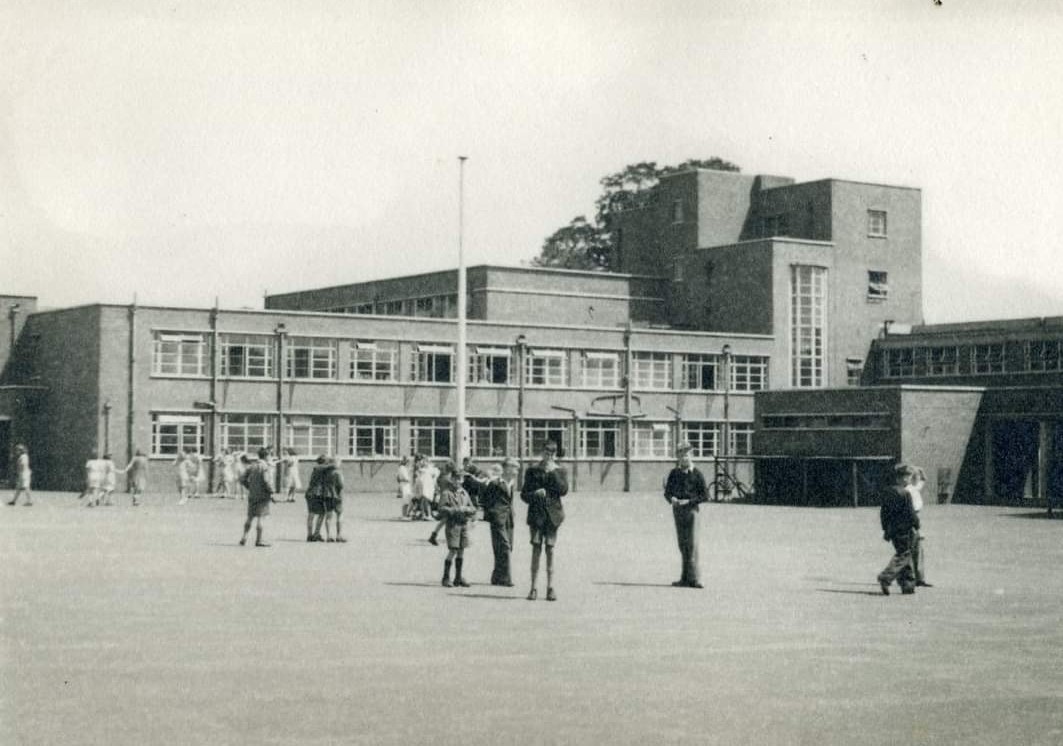 Ruislip Gardens School Pictures